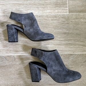 Adam Tucker Jenna Gray Suede Slingbacks Size 9